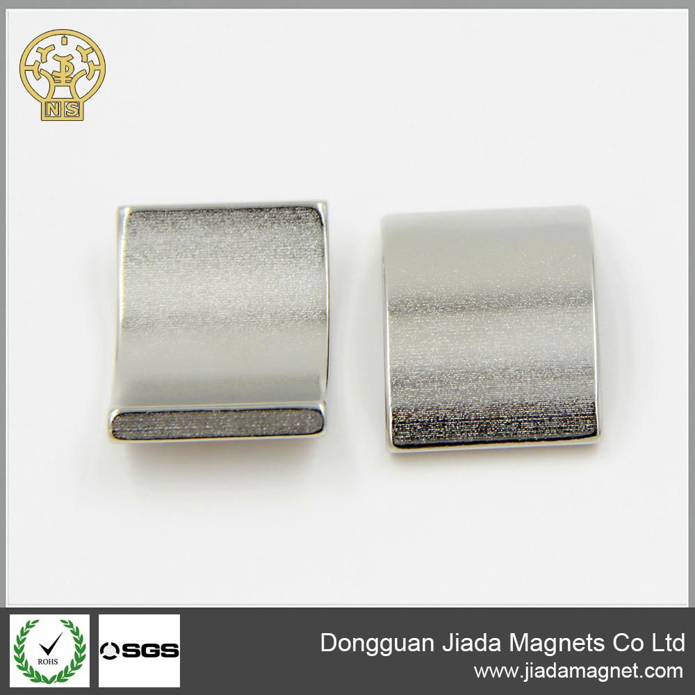  arc  neodymium magnet 4