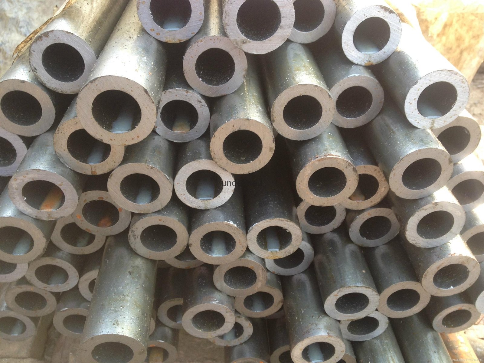 ST37-2 seamless steel pipes 2