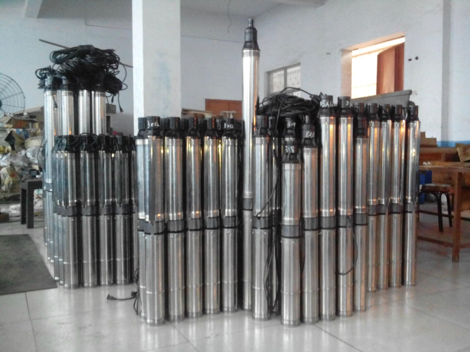 Submersible pump 5