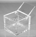 design attractive Acrylic box display