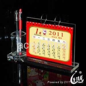 customized acrylic calendar stand for home 4