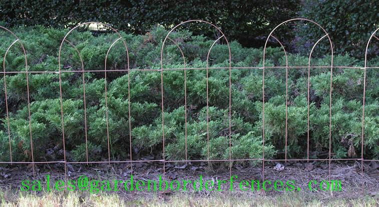 Cathedral Folding Garden Border Fence 2