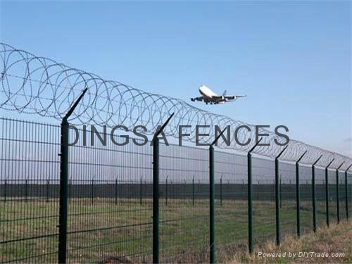 DINGSA AIRPORT WIRE MESH FENCING 4