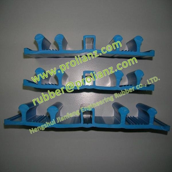 Various High Performance PVC Water Stop Strap (made in China) 2