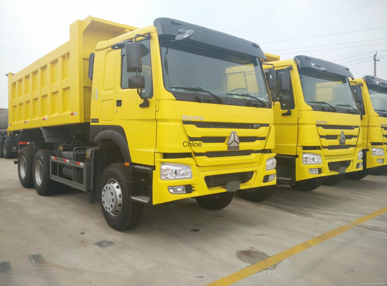 SINOTRUK HOWO 6x4 Dumper Truck for sale 3