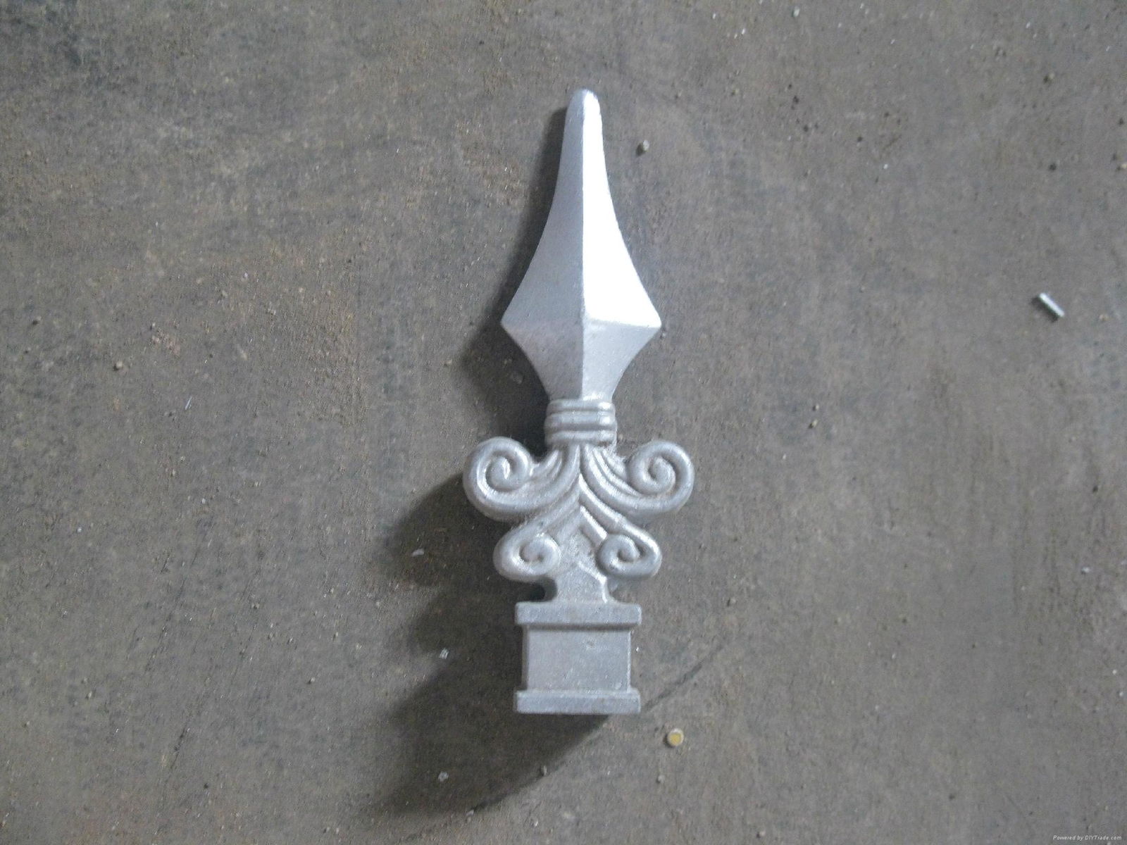  Iron casting aluminum casting fence spear  5