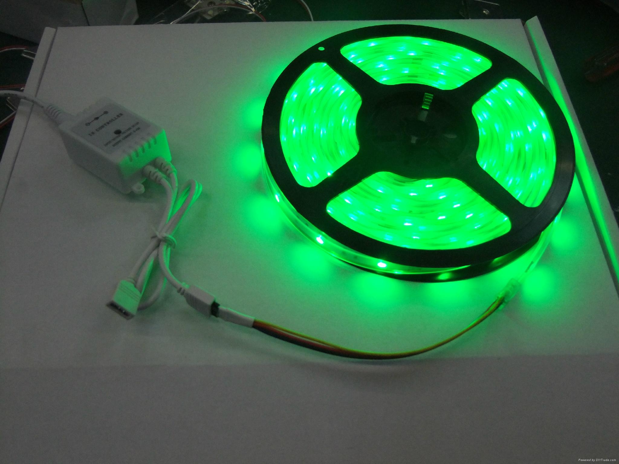 供應LED5050綠光軟燈條 60燈燈/米 IP65防水12V 4