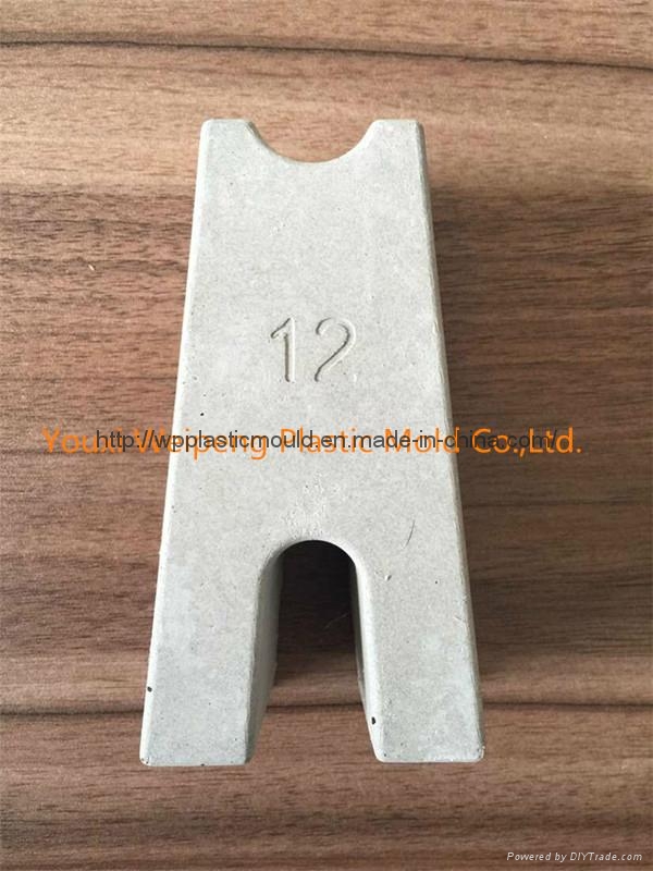 Concrete Cover Block Plastic Injection Mould 3