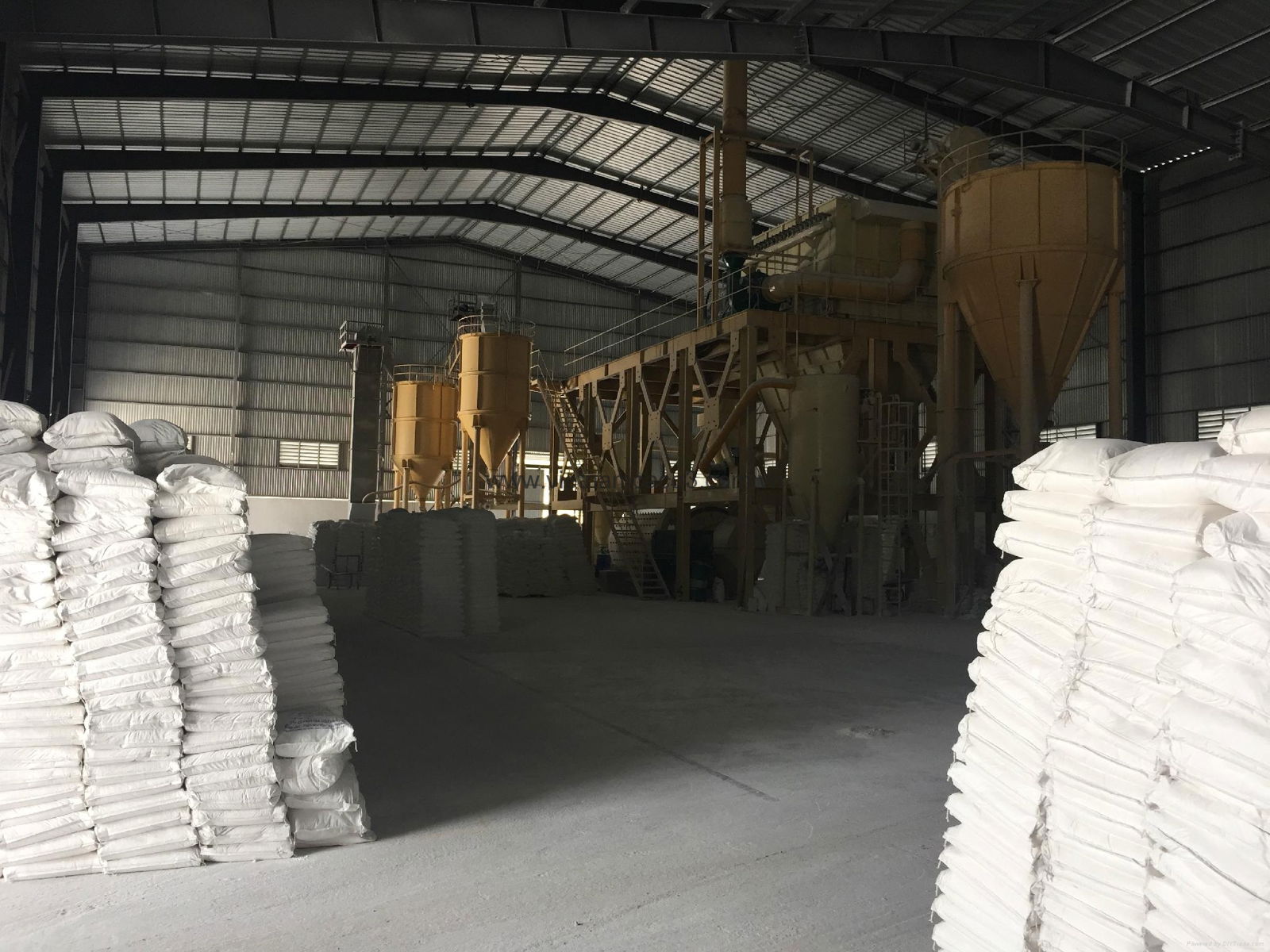 Calcium carbonate powder