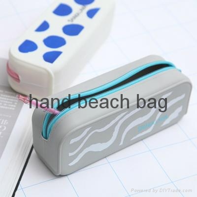 Online fashion Student Stationery Pencil Case Zipper bag 2