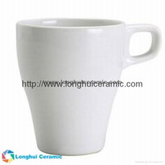 Elegant solid glaze ceramic coffee mug with small handle