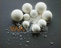 Alumina ball 92% oxide in ceramic