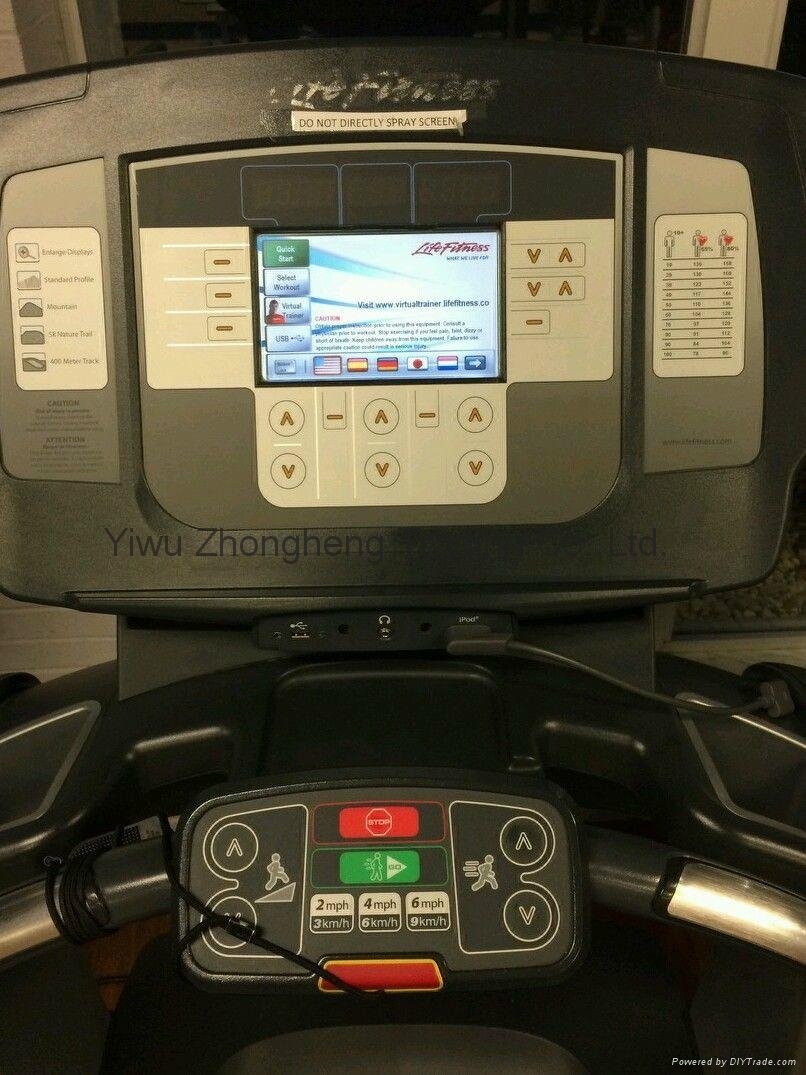 Life Fitness 95T Inspire Treadmill  2