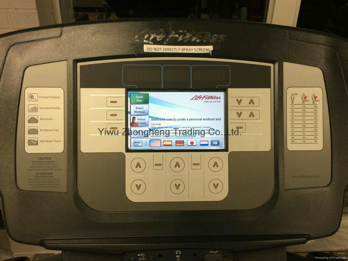 Life Fitness 95T Inspire Treadmill  4