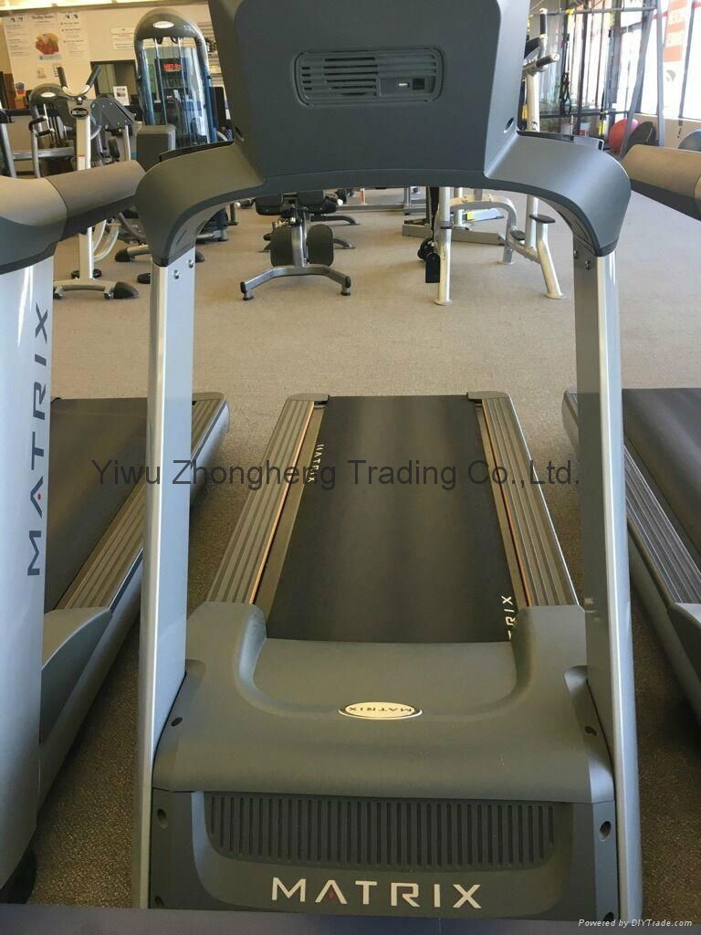 Matrix T7xe Treadmills. Package of 6 treadmills  3