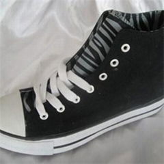 Men's Canvas Shoes