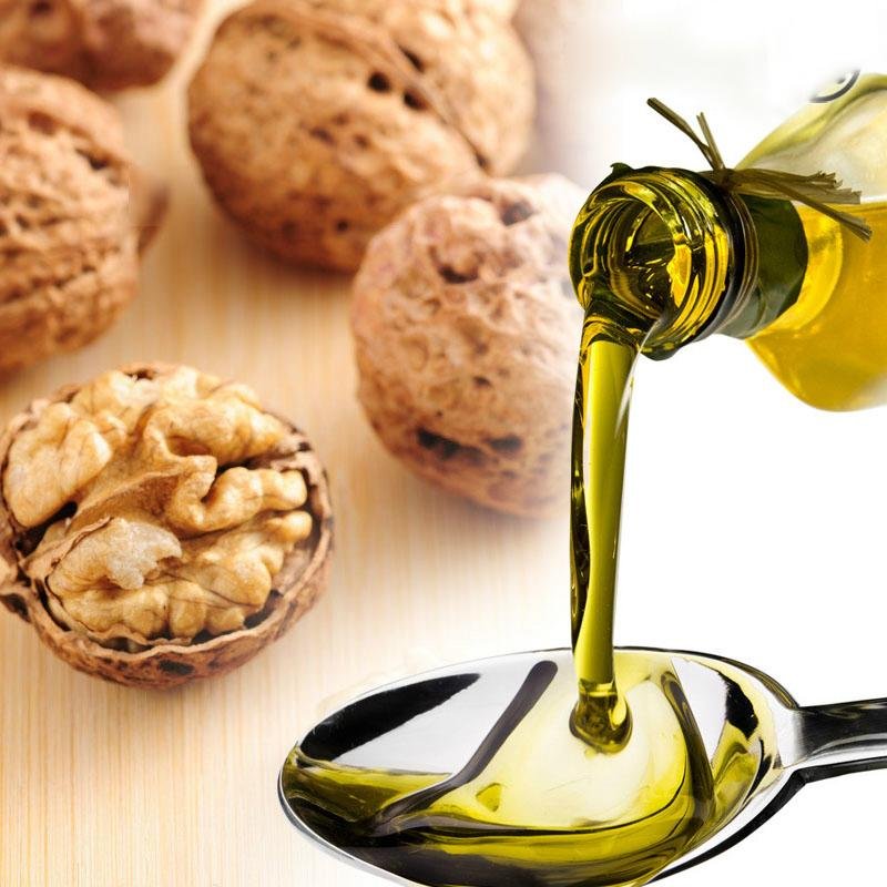Best Quality Natural Edible Walnut Oil For Cooking Herbal Extract Type Oil Form 