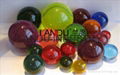 High quality colorful different size acrylic round balls 1