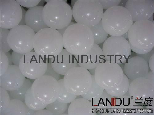 High quality pale white color acrylic round balls