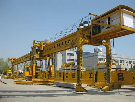 Henan top famous brand highway bridge erecting crane 160t