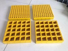 FRP MOLDED GRATING WITH GRITTED SURFACE