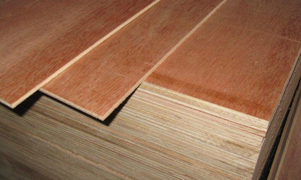 15mm 4X8 Double Sided Okoume Faced Plywood with Poplar Core E1 Glue for Cabinet  5