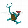 Outdoor fitness equipment manufacturers