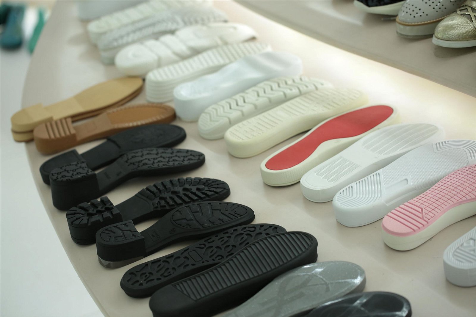 rubber outsoles customized high quality rubber shoe sole 3