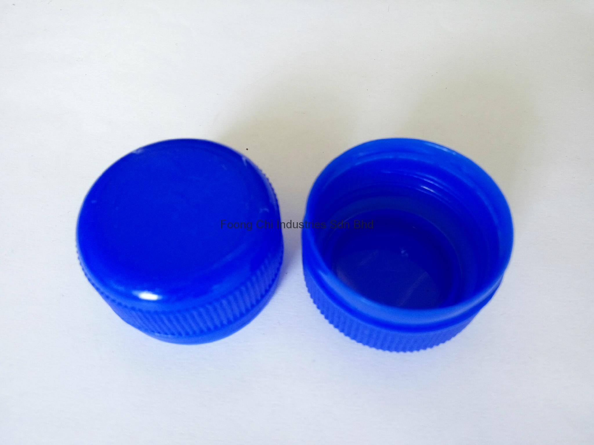 Plastic bottle cap/closure 28mm PCO 1810 and 30mm PCO 3025 (Malaysia