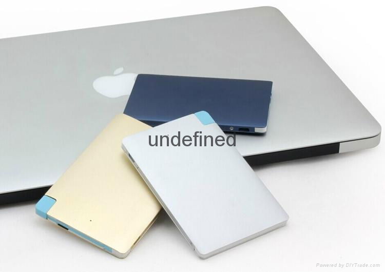 Customized Logo ultra slim credit card 3000 mah power bank build in cable 3