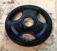 Tri-grip black rubber coated plate 