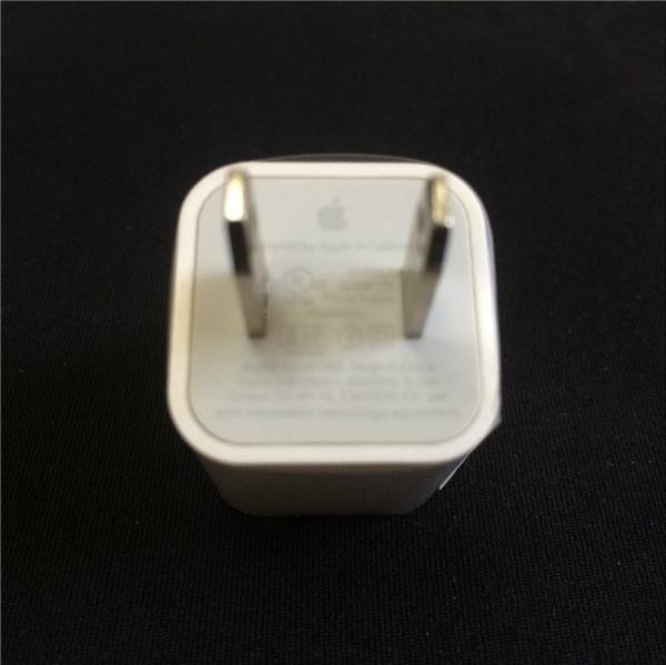  High Quality Mobile Phone Travel Charger 2