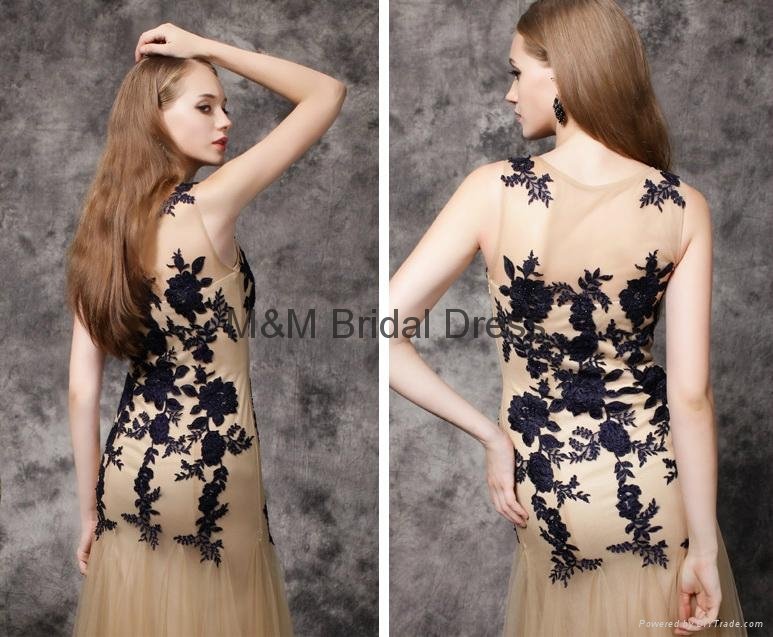 Modest Lace Sweep-Train Sleeveless Prom Dress 2