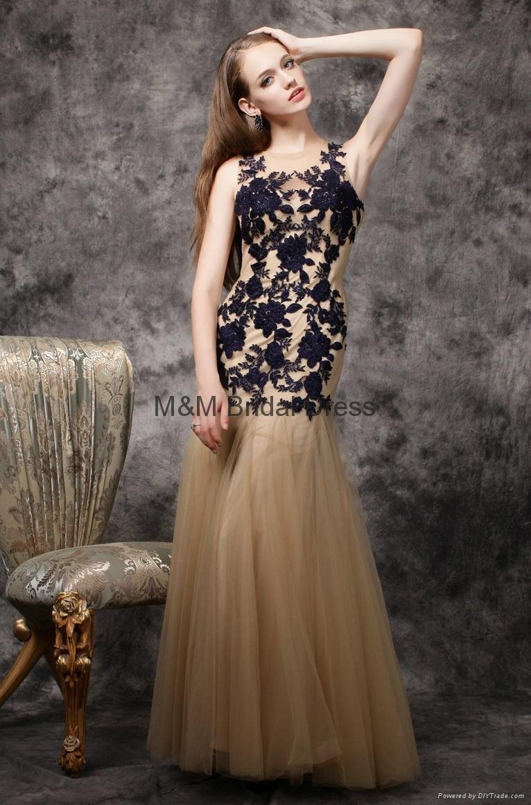 Modest Lace Sweep-Train Sleeveless Prom Dress 4