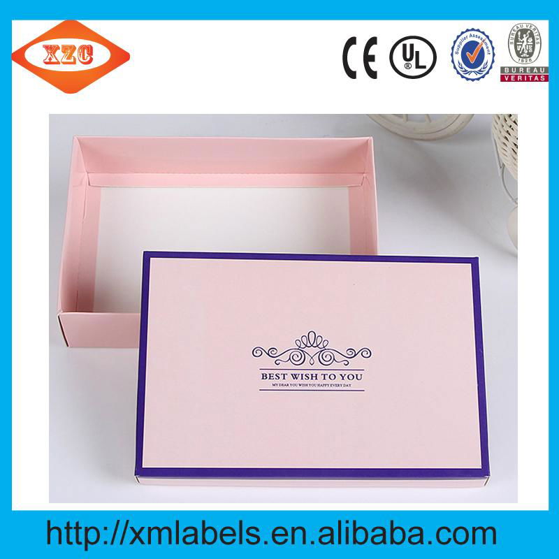 Folding cardboard box for underwear and socks customized pink gift box