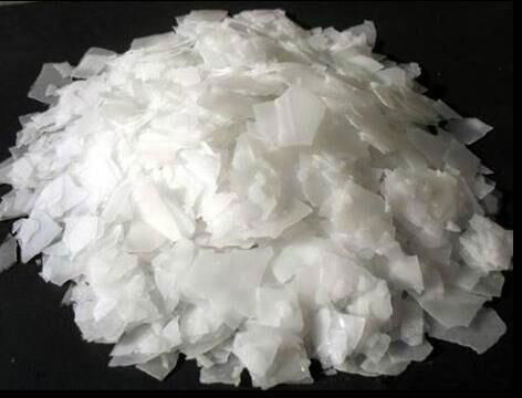 Caustic soda flakes