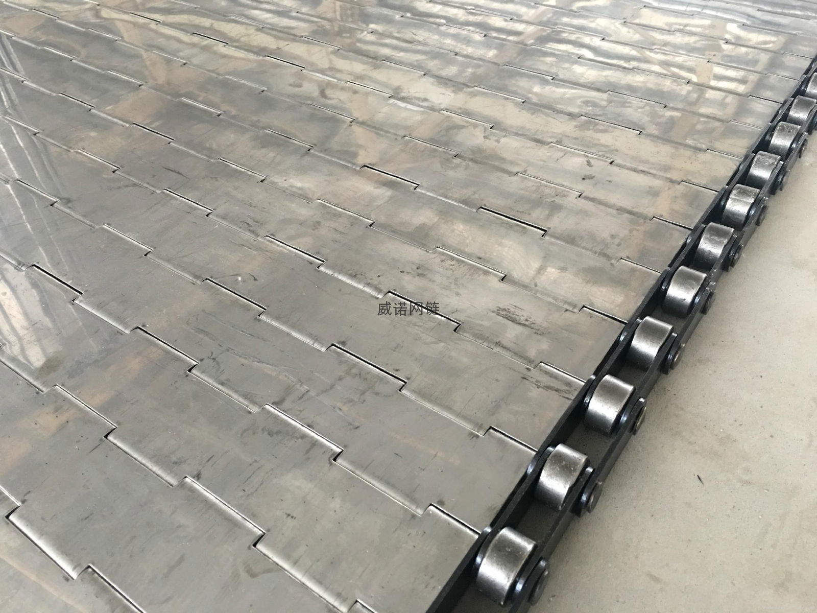 Conveying line chain plate type stainless steel mesh belt 3