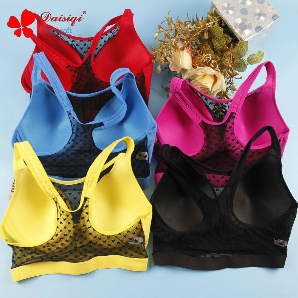 Wholesale top quality beautiful breast design women cotton sports bra with cheap