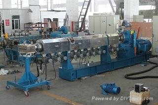 Plastic granules making co rotating twin screw extruder price 4