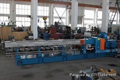 Factory price 600rpm twin screw extruder