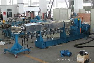 High quality 100kg/h parallel twin screw extruder 5