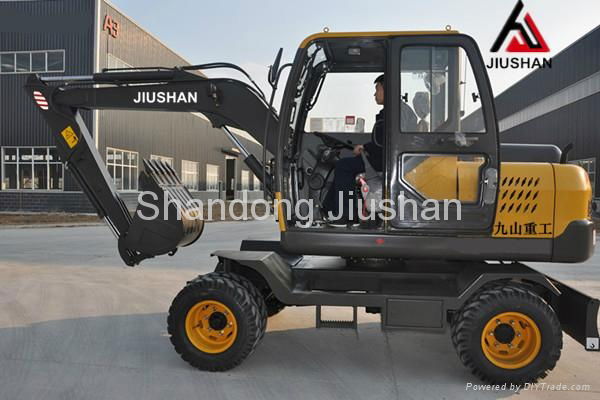 Mini Hydraulic Wheel Excavators Js75-9m China Suppier 3