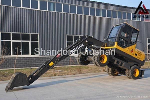 Factory Low Price of 7 Ton Excavator Wheel Excavator with 0.28cbm Bucket Js75-9m 4