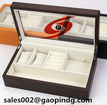 Jewelry wooden display box