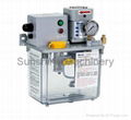 Piston grease lubrication system 4