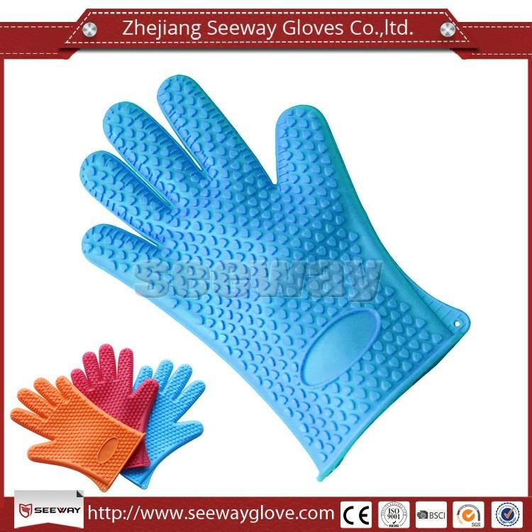 SeeWay F200-D Kitchen Cooking Oven Heat Resistant Silicone Gloves 2