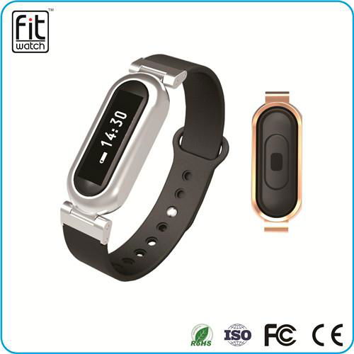 Waterptoof IP67 standby time 1 month wearable technology smart bracelets