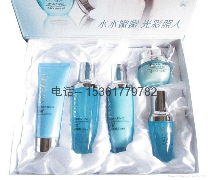 冰菊玻尿酸锁水五件套 2