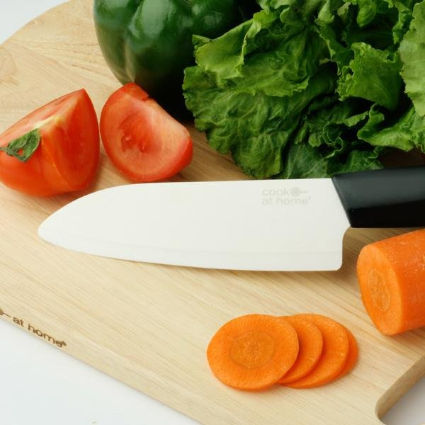 5.5" Ceramic chef knife with ceramic peeler in PET box 5