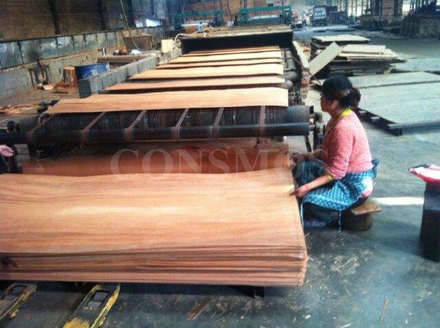 0.3mm 4x8' natural keruing wood veneer for plywood and furniture 